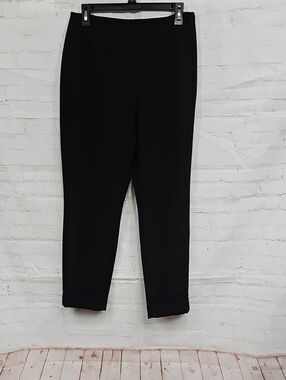 White House Black Market Black Cropped Ankle Pants